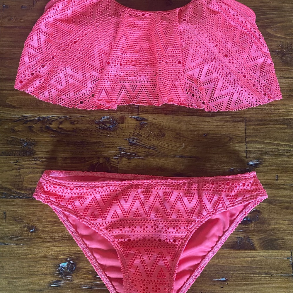 NWOT super cute bikini